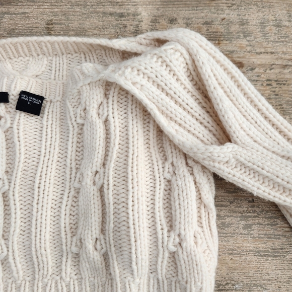 90s Y2K Body By Victoria Cashmere Cable Knit Sweater, Soft Cream Women's, Large - Picture 6 of 6